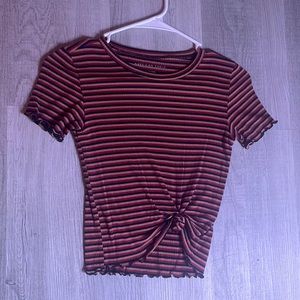 Stretchy comfortable striped T-shirt